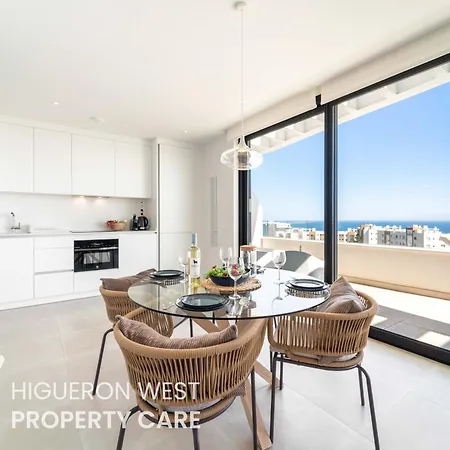 Higueron West Collection - The Sunset Penthouse By Hwpc