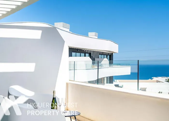 Higueron West Collection - The Sunset Penthouse By Hwpc * Μάλαγα
