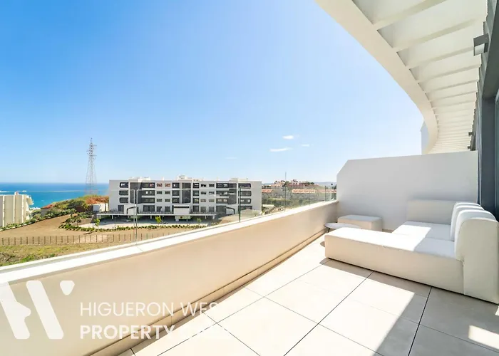 Higueron West Collection - The Sunset Penthouse By Hwpc *