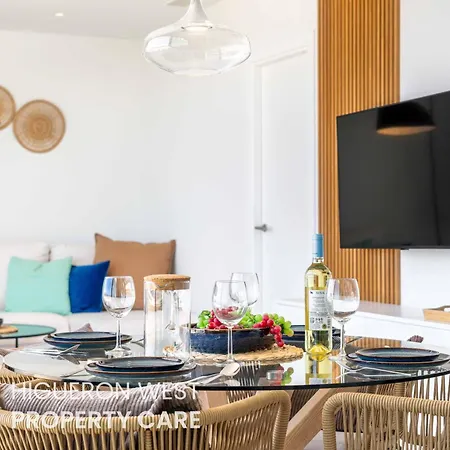 公寓 Higueron West Collection - The Sunset Penthouse By Hwpc *