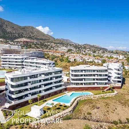 Higueron West Collection - The Sunset Penthouse By Hwpc
